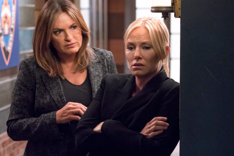 Mariska Hargitay, Kelli Giddish